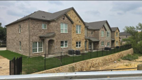Landing at stone lake townhomes - 3 Bedrooms in Weatherford